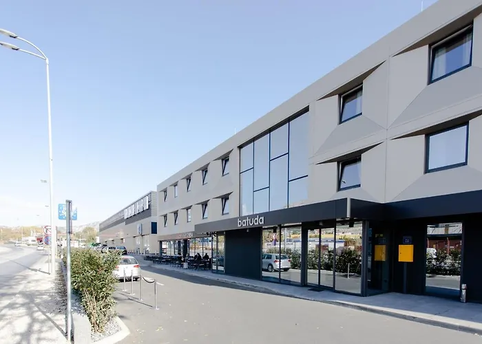 Hotel Batuda
